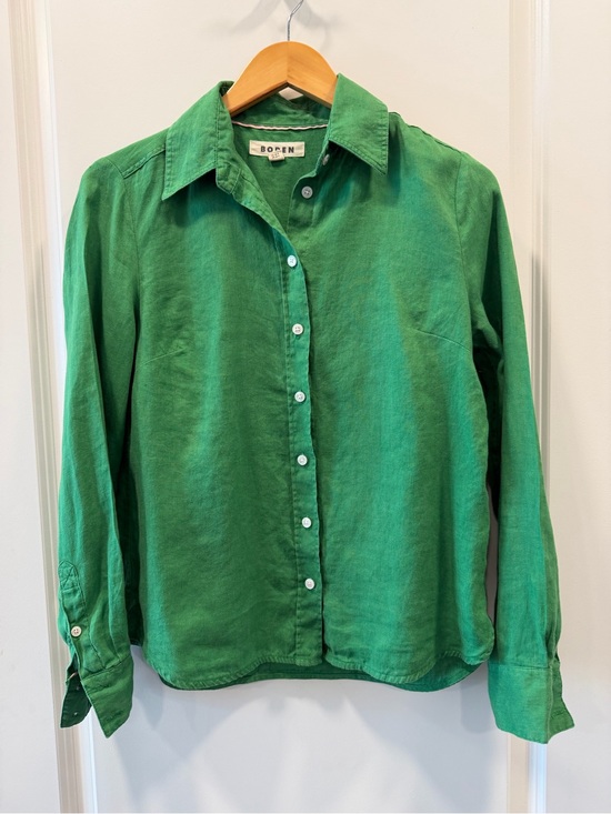 Boden Tops - Boden Emerald Green Linen Button-Down Shirt